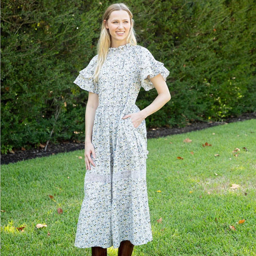 MARGARITA MERCANTILE | DELMI DESHILADO DRESS | FLORAL LIBERTY PRINT